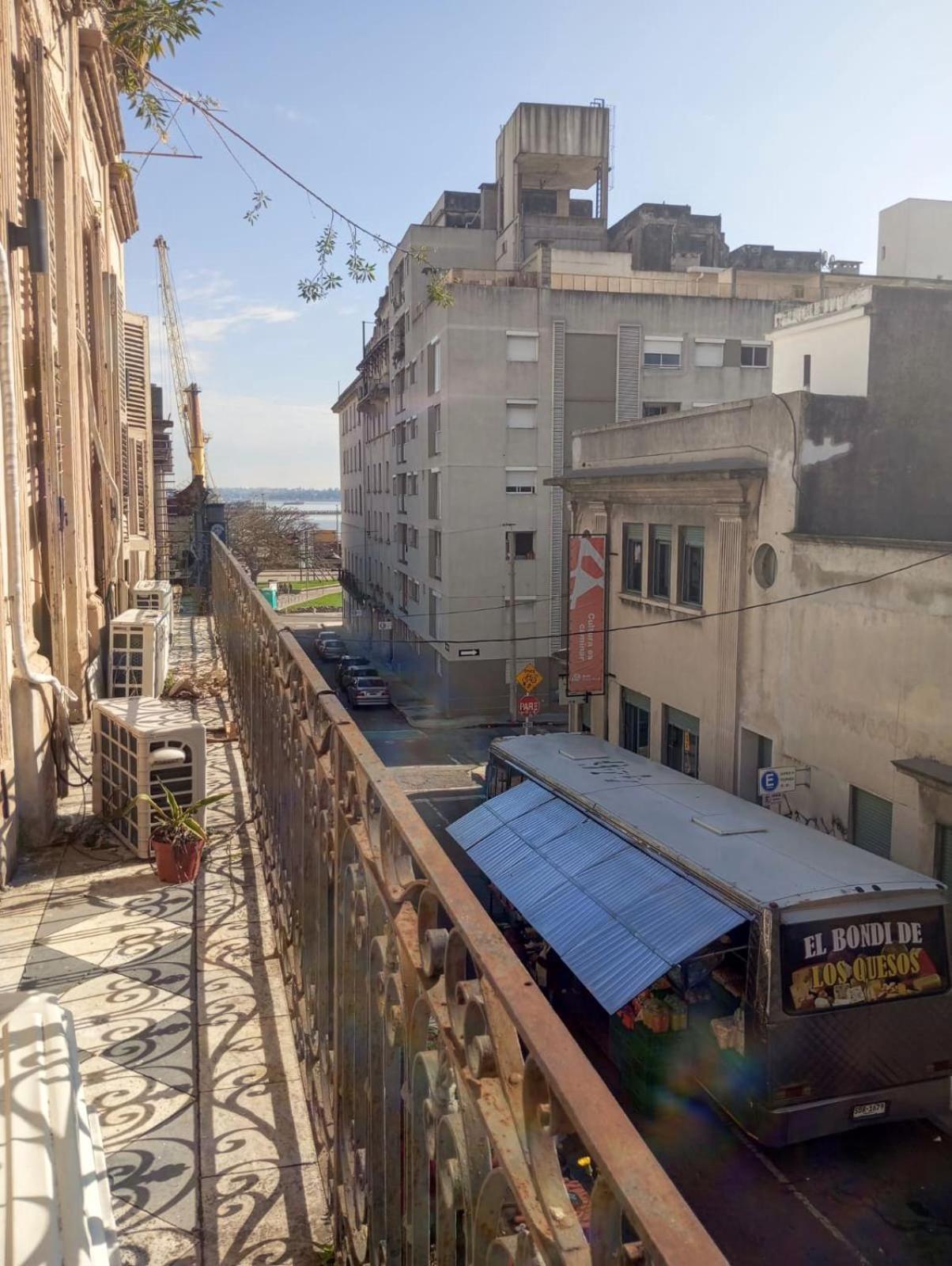 Hostal Port