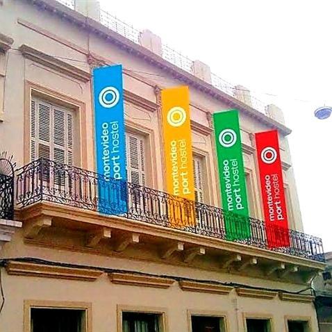 Port Hostel *
